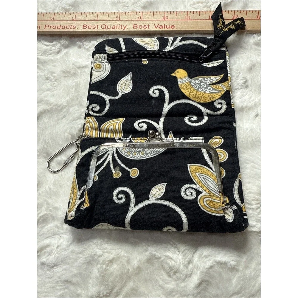VERA BRADLEY POCKET WALLET YELLOW BIRD 6 X 4 Inch Magnet Close Clear ID Coin - Picture 2 of 7